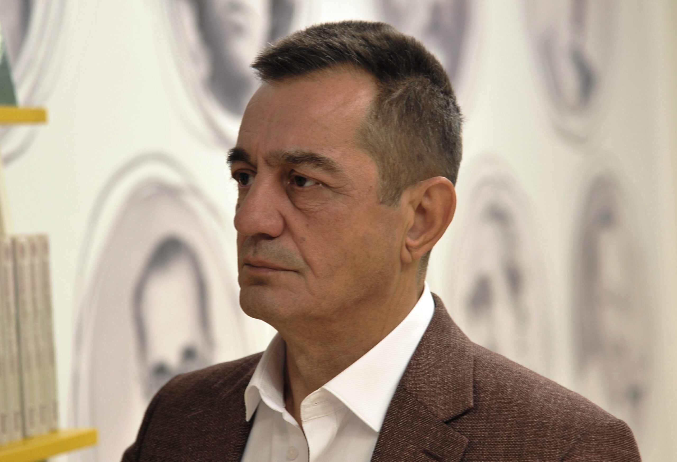 Подмукла игра: двојно држављанство као средство уцјене