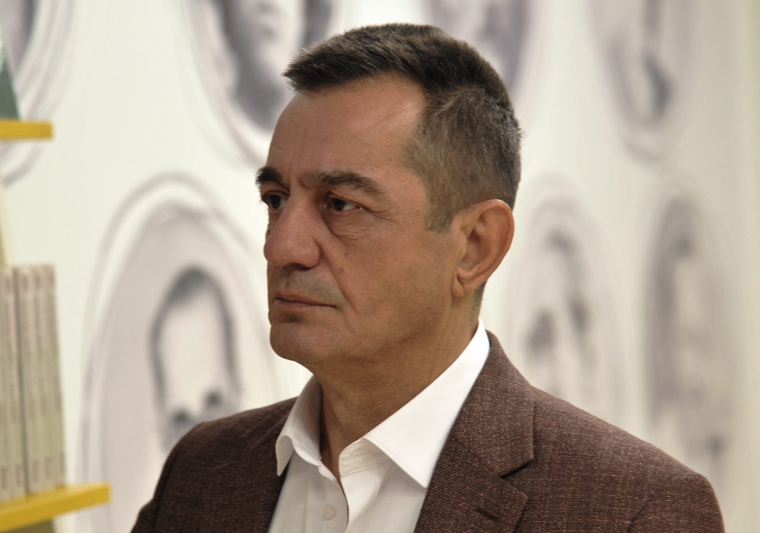 Судар хоботнице са Студентском листом
