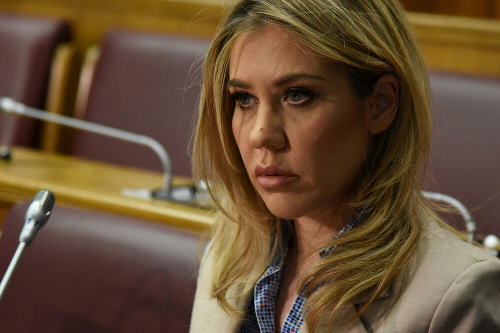 Братић одговорила Уљаревић: Сваку пријаву против мене си изгубила, сада ћемо о твојим финансијама и дипломи