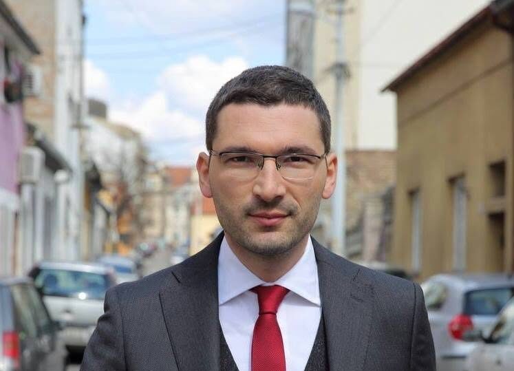 Мирослав Паровић: Каква договорена игра политичких и бизнис ортака, Мила и Вучића…