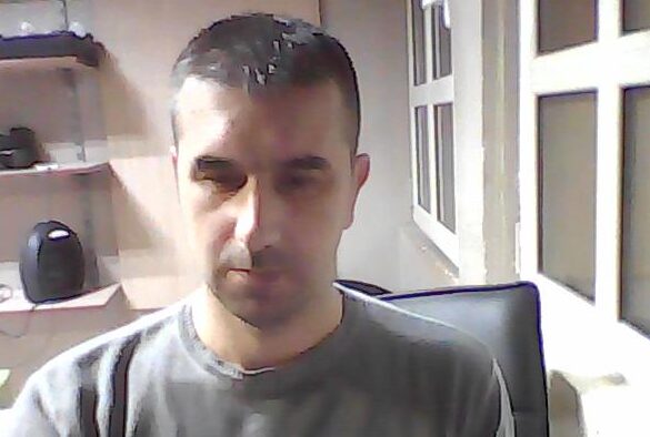 ЦАРЕВО РУХО И ПАТУЉЦИ СА НАСЛОВНИХ СТРАНА