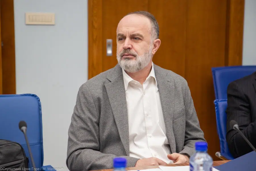 Ђељошај осудио увреде које је ДПС упутио Цамају: „Нећемо се покоравати вашим притисцима“