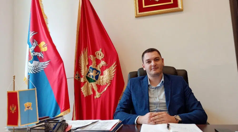 Делић поднио жалбу Уставном суду, Мојковац чека одлуку Владе