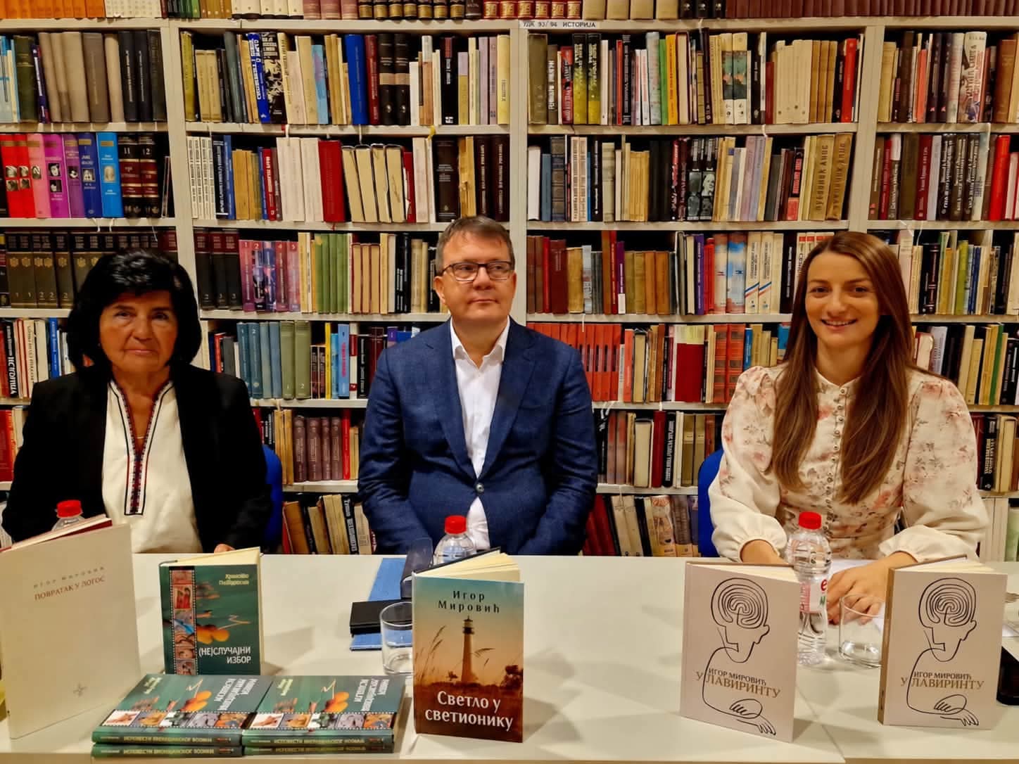 Приређено ауторско вече Игора Мировића