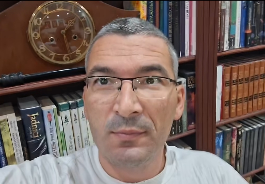 Мирослав Паровић: На Косову је Вучић вежбао како криминалци да седну на леђа остатку Србије