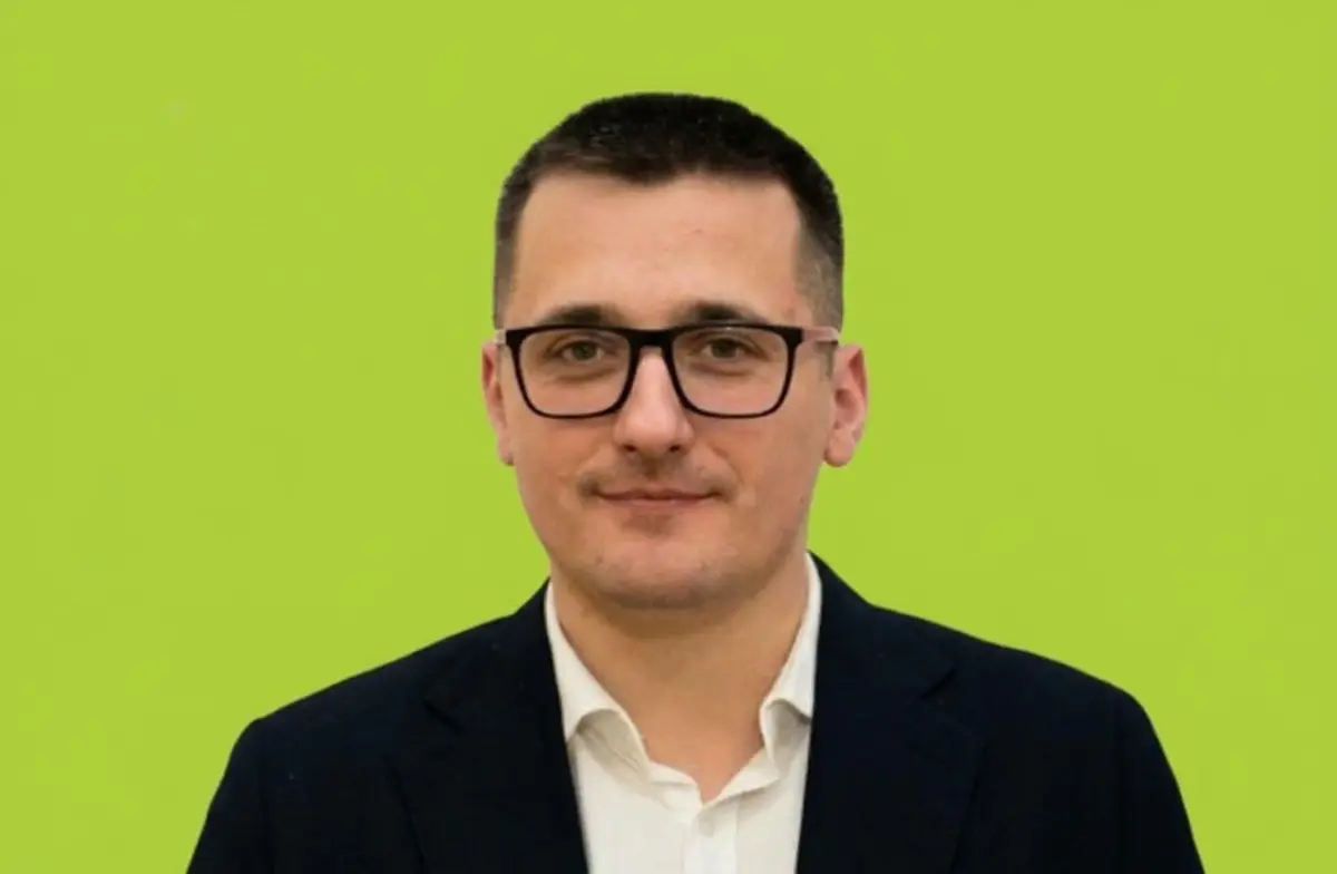 Бојан Рајевић: ЗАДОВОЉСТВО У ДРУГАЧИЈЕМ МИШЉЕЊУ